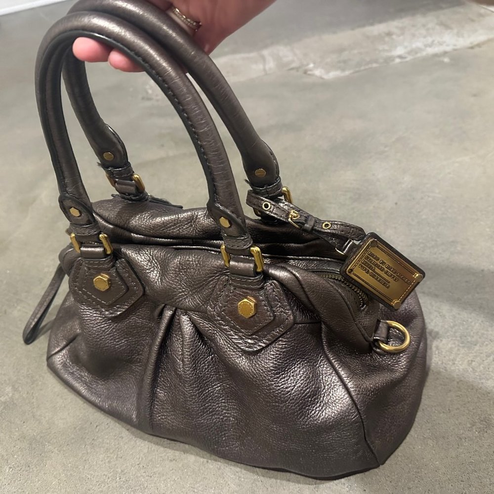 Marc by Marc Jacobs Metallic Purse- EXCELLENT Condition